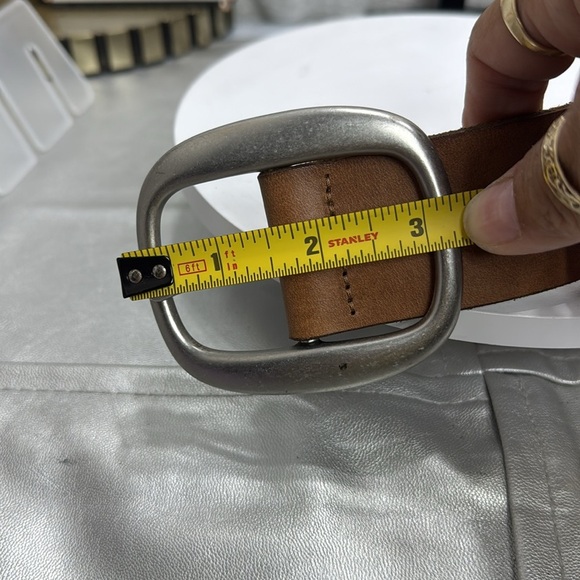 (H) Banana Republic Tan Silver Studded Leather Belt, Size S - Picture 10 of 13